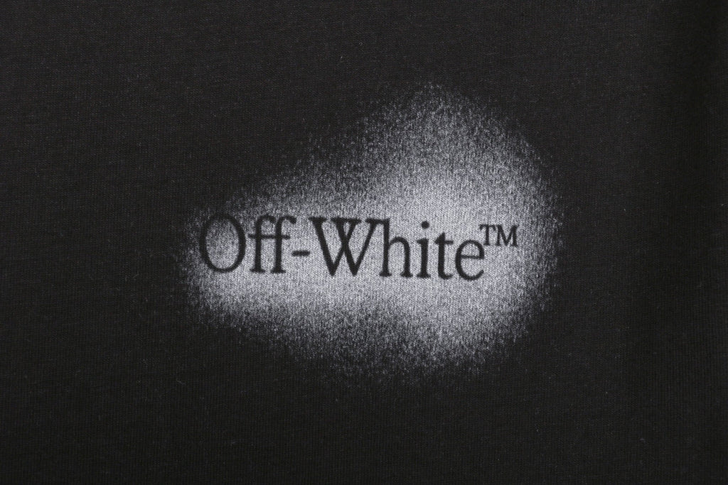 Off-White Spray Paint Arrow Print Short Sleeve Tee — Black