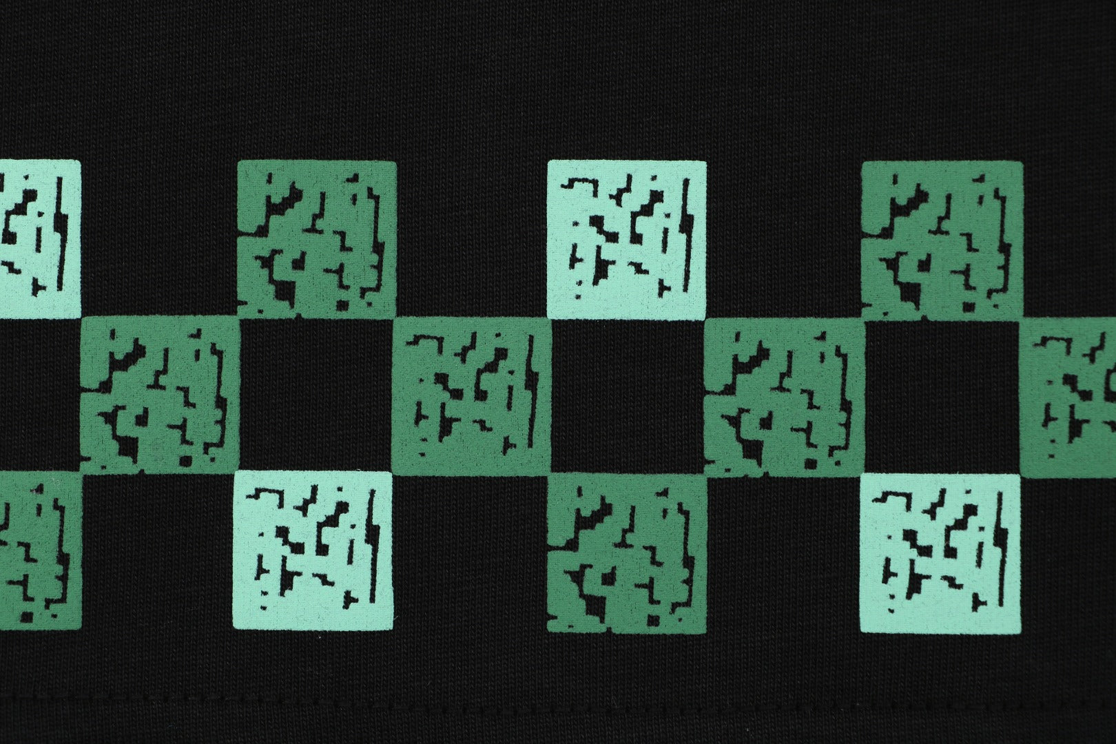 Louis Vuitton LV Graffiti Checkerboard Hem Print Short Sleeve Tee – Black