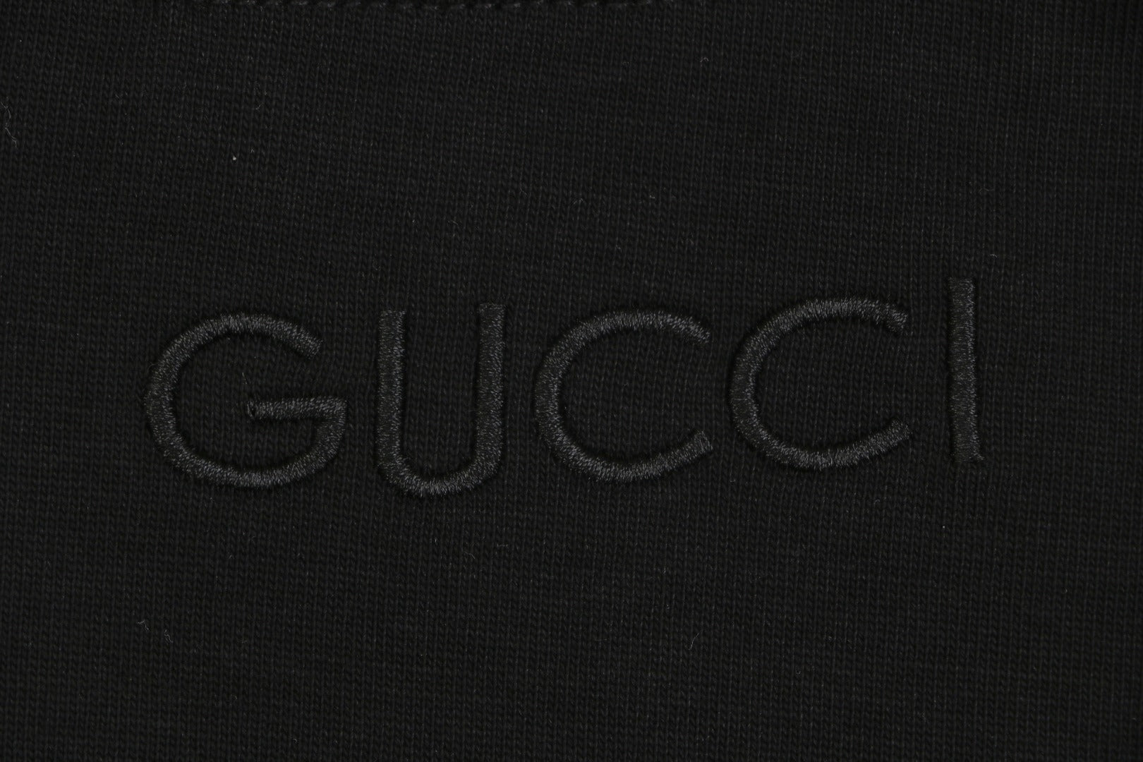 Gucci Shoulder Web Trim Short Sleeve Tee – Black