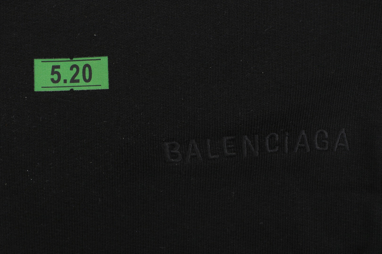 Balenciaga 520 Label Sticker Print Shorts – Black