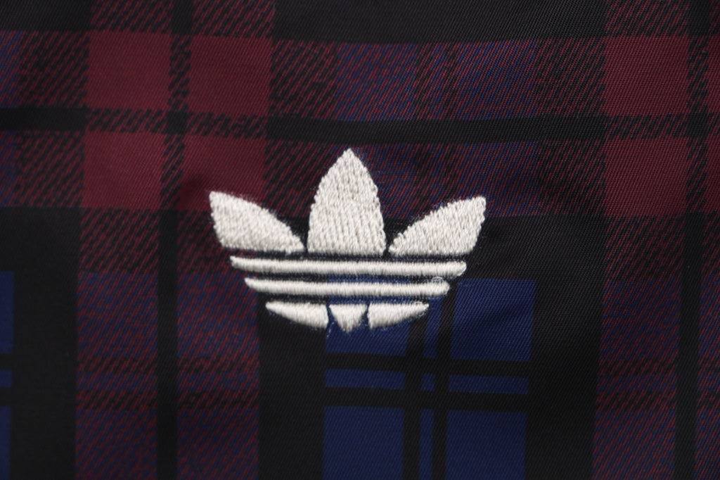 Adidas Originals Trefoil Check Print Shorts – Navy Red