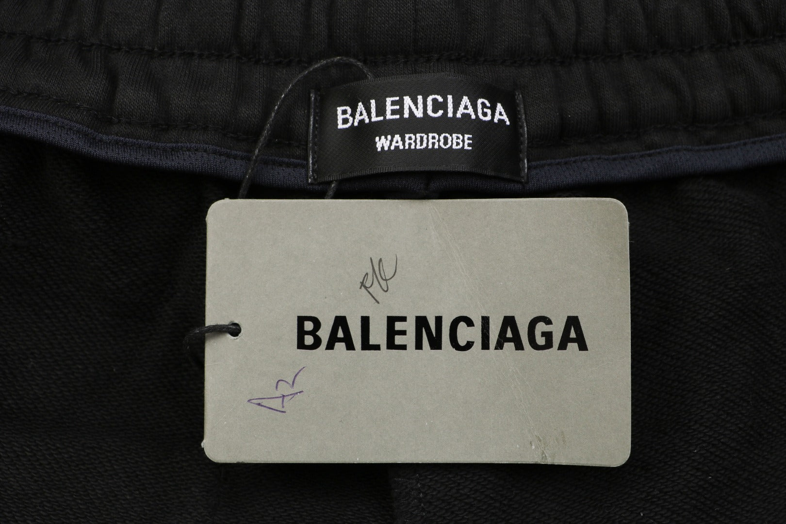 Balenciaga Side Spray Paint Graffiti Shorts – Black