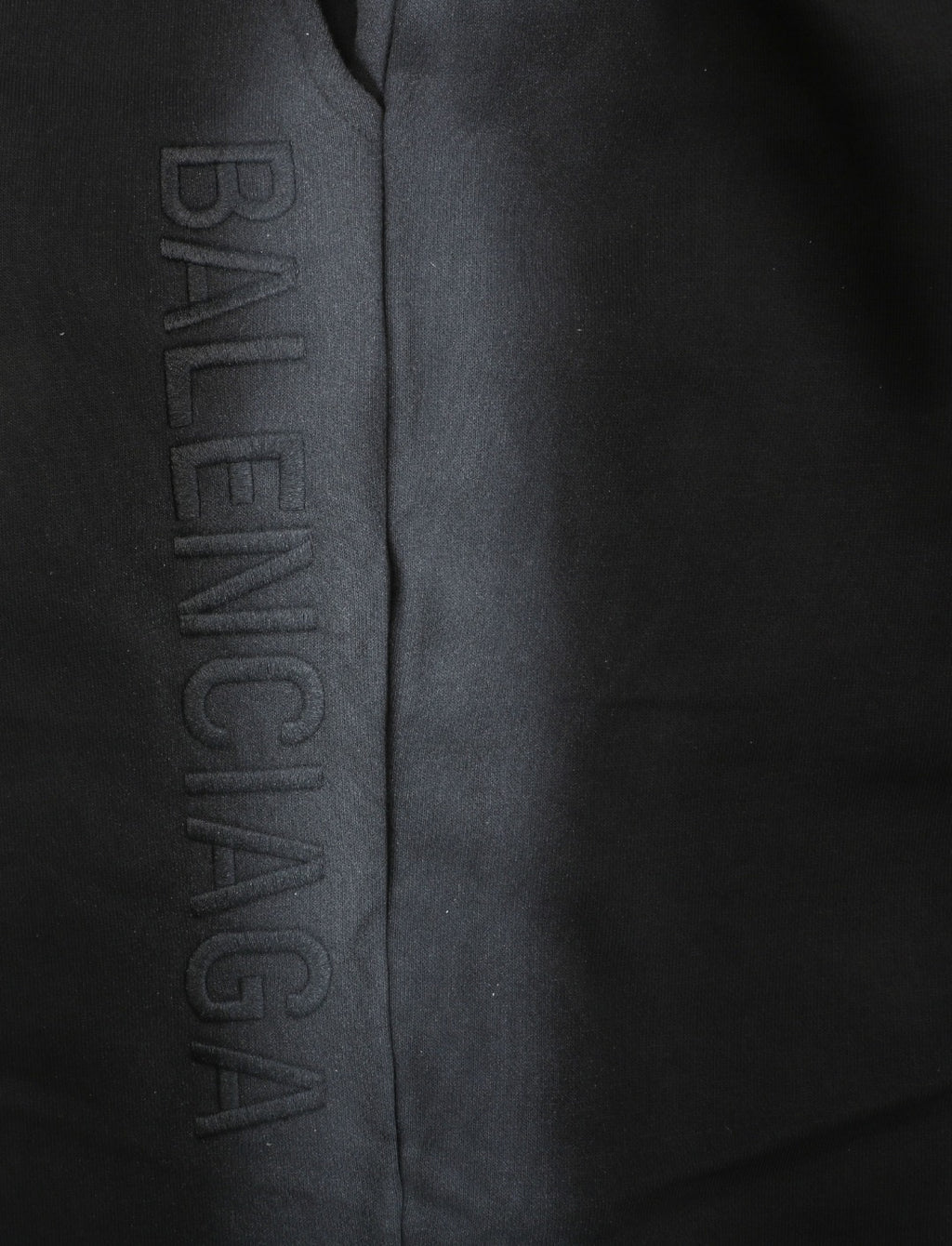 Balenciaga Side Spray Paint Graffiti Shorts – Black