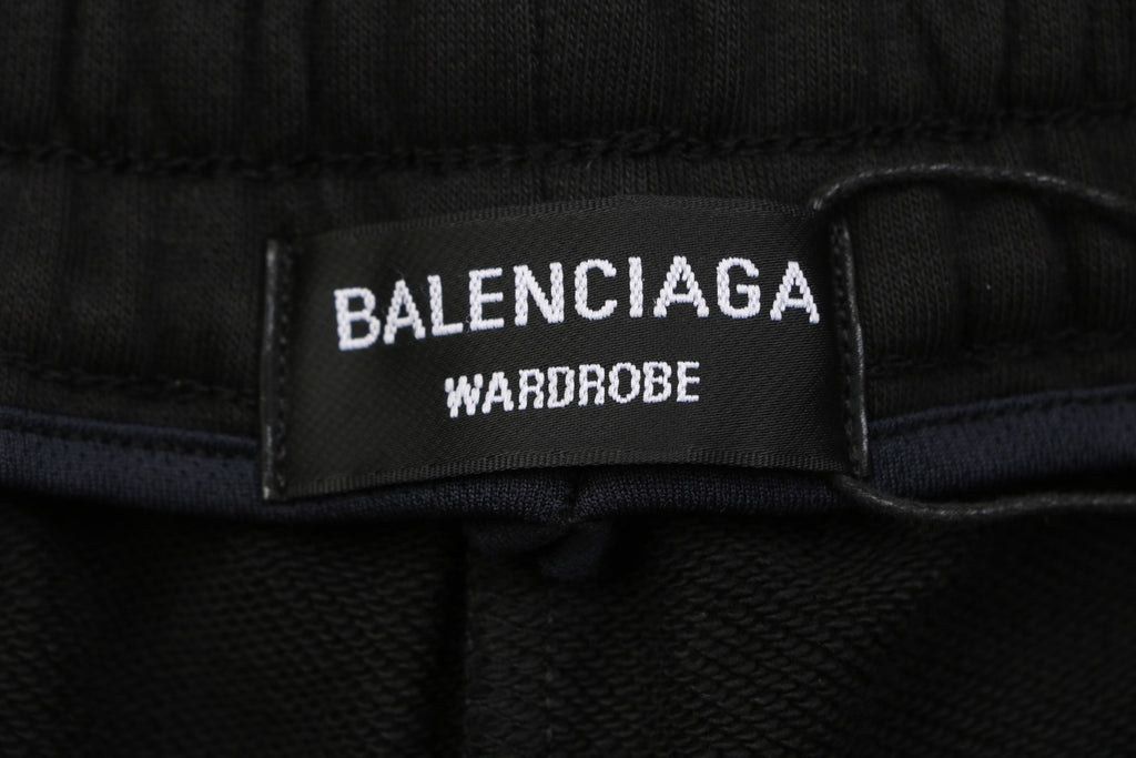 Balenciaga Side Spray Paint Graffiti Shorts – Black