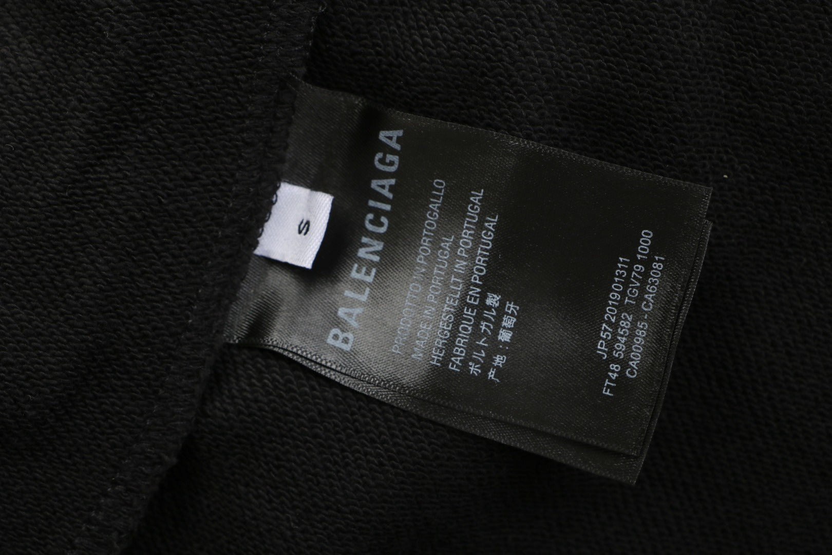 Balenciaga Side Spray Paint Graffiti Shorts – Black
