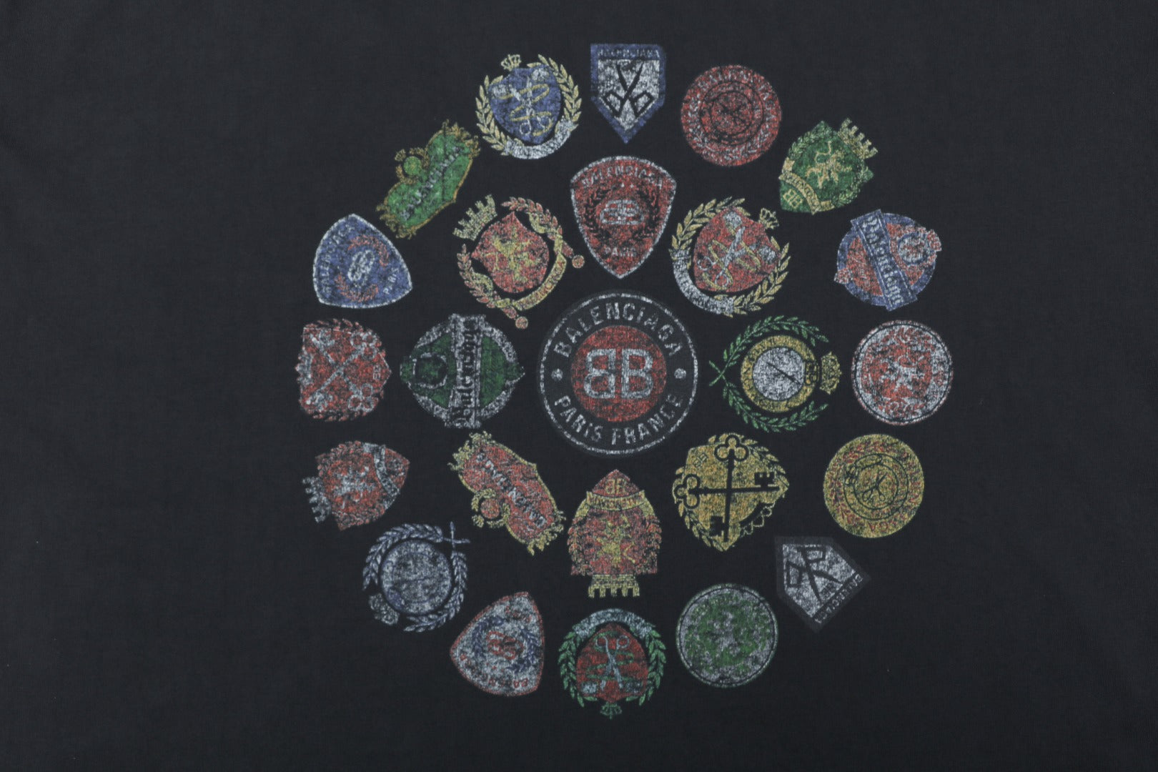 Balenciaga Vintage Crest Medallion Collage Print Short Sleeve Tee – Black