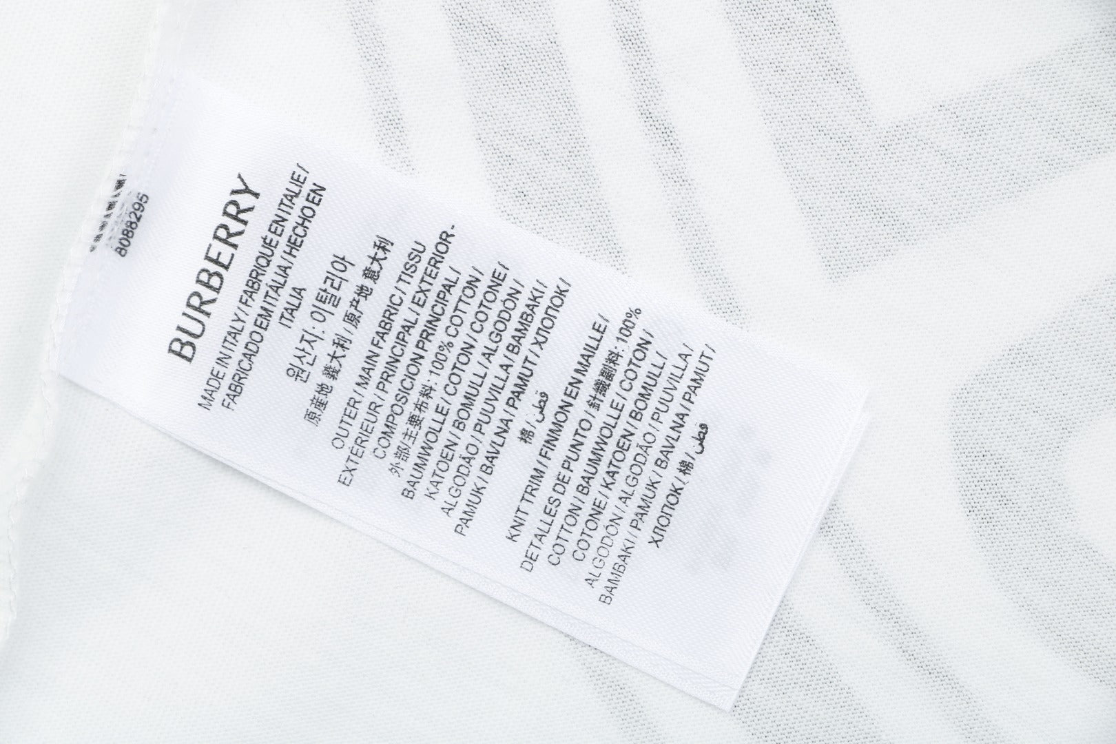 Burberry England Oversized Circle Logo Print Short Sleeve Tee – White