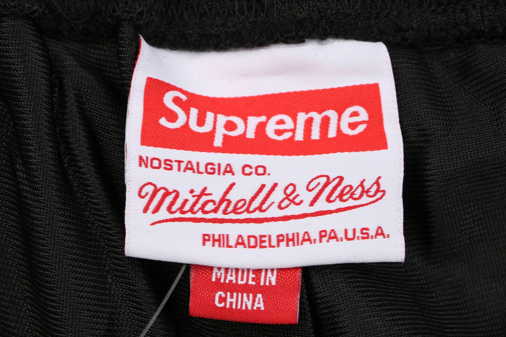 Supreme x Mitchell & Ness Denver Nuggets Side Stripe Embroidered Shorts – Black