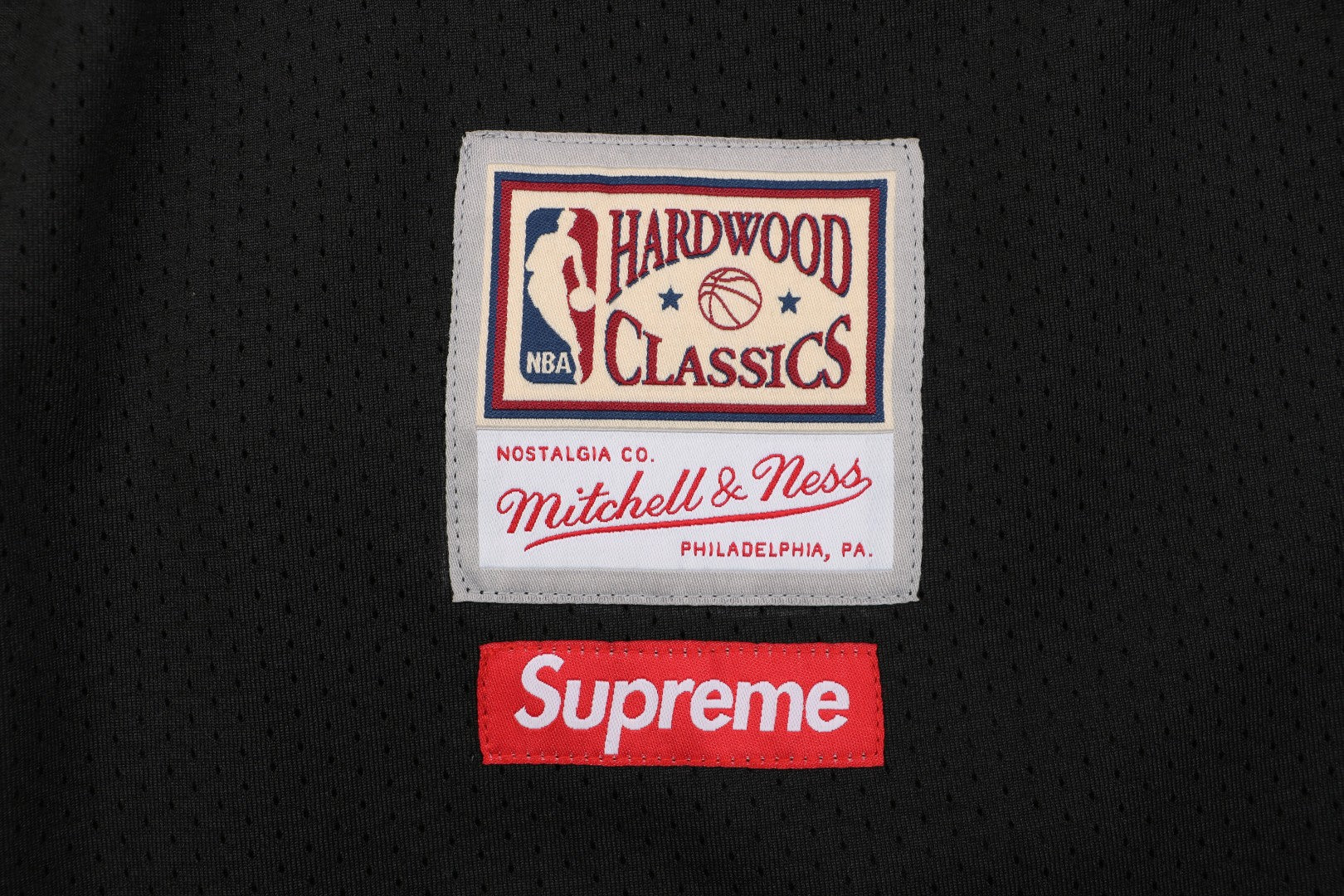 Supreme x Mitchell & Ness Denver Nuggets Side Stripe Embroidered Shorts – Black