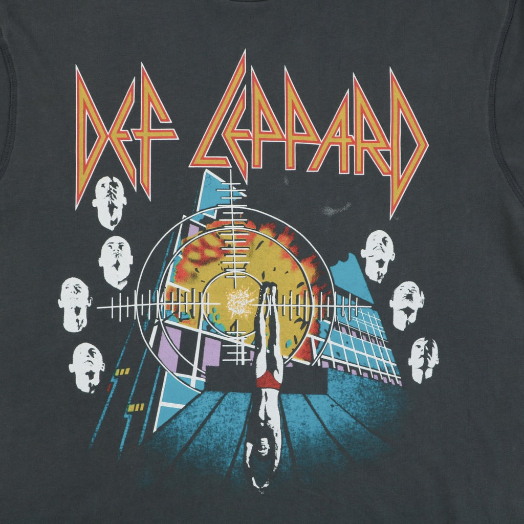 MadeWorn Def Leppard Rock Brigade Crowd Gaze Graphic Tee — Vintage Black