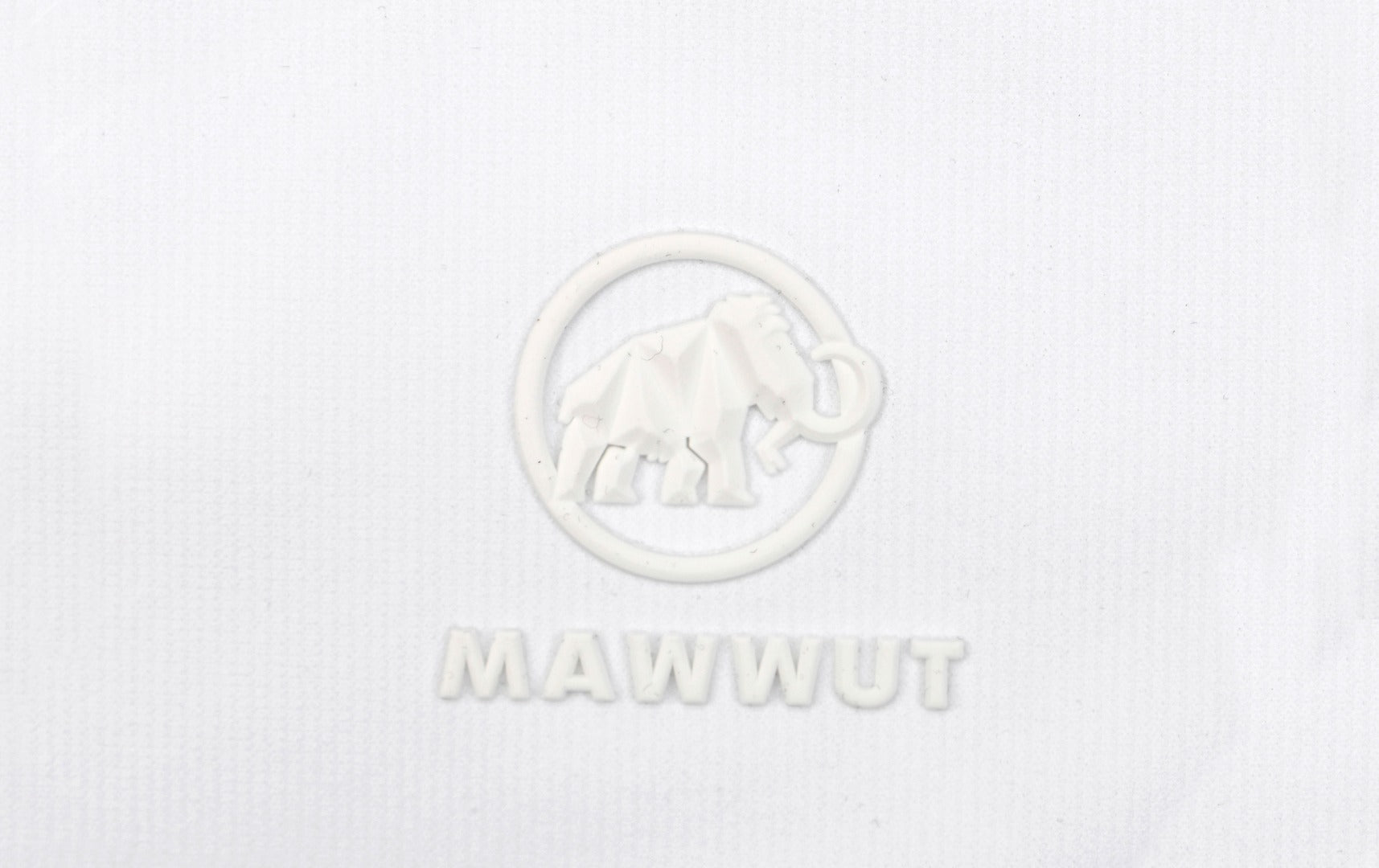 Mammut Essential Tonal Mammoth Embroidered Tee — White