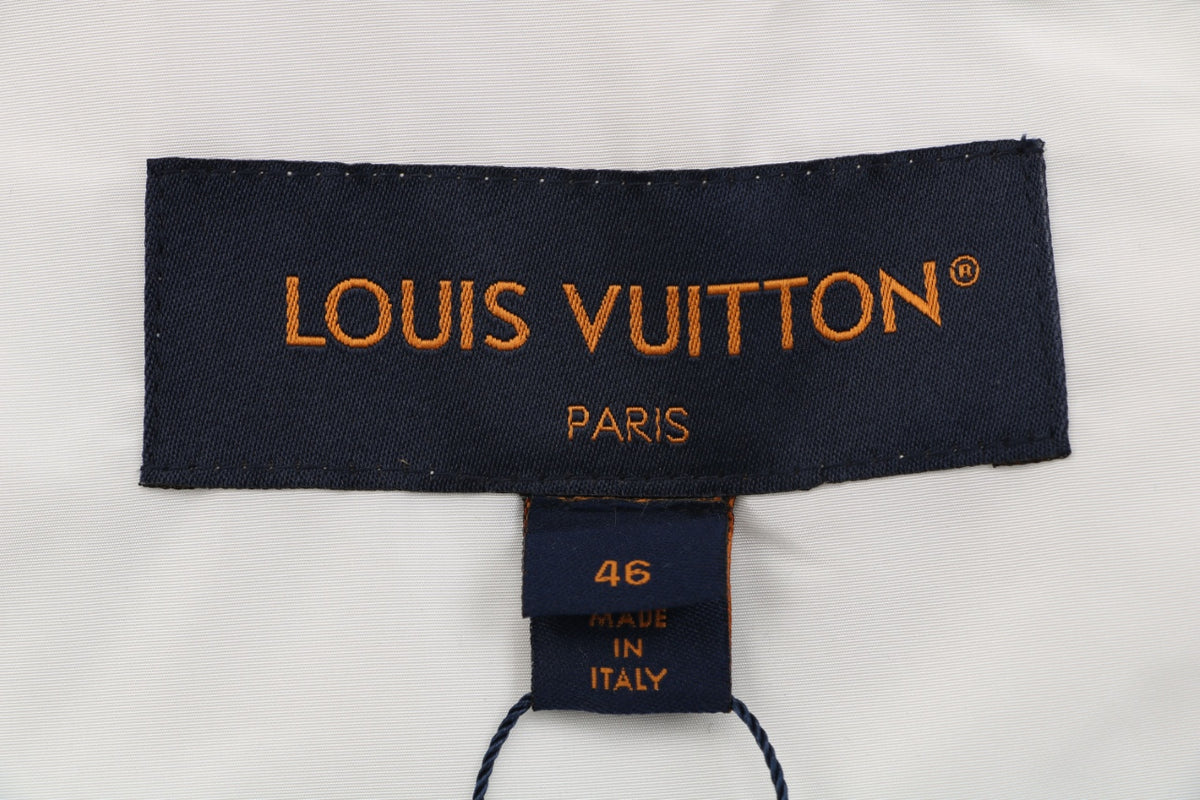 Louis Vuitton Lightweight Technical Multi-Pocket Hooded Jacket - Off-White