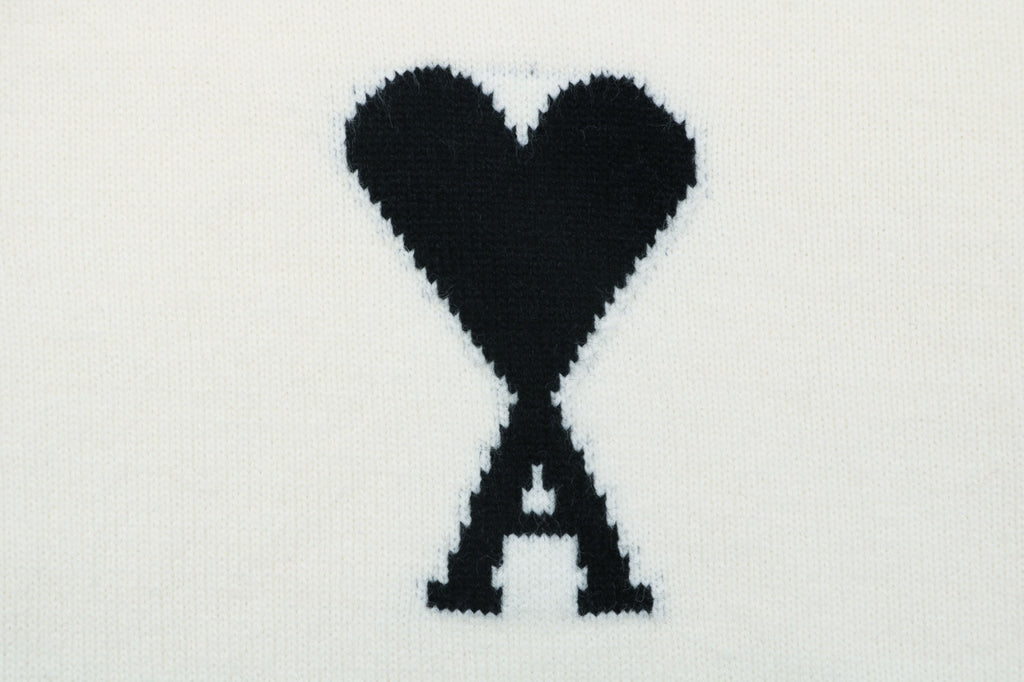AMI Paris Ami de Cœur Heart Logo Crewneck Cardigan - Ivory